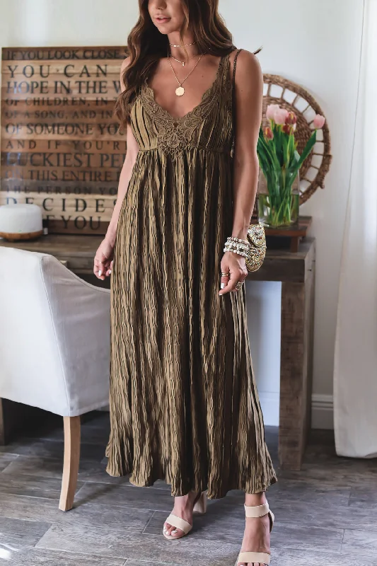 The Anastasia Pleated Maxi Dress Trendy Off-Shoulder Ruffle Maxi Dress