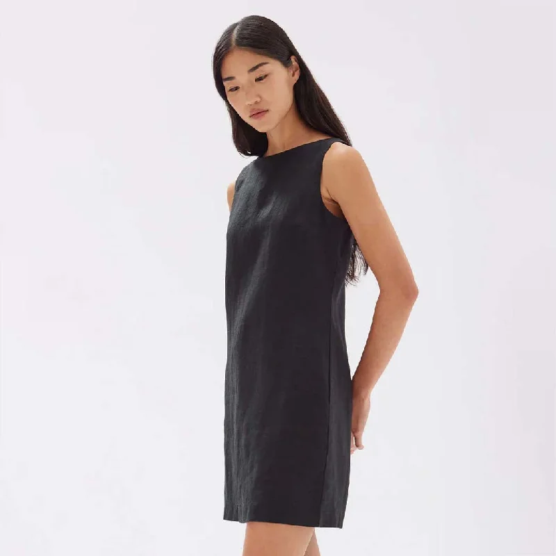 NADINE LINEN MINI DRESS | BLACK Cozy Knit Mini Dress